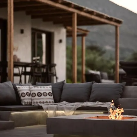 Yliessa - Luxury Pool Surrounded By Nature Villa Drakas